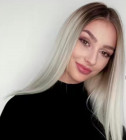 Chloe_74